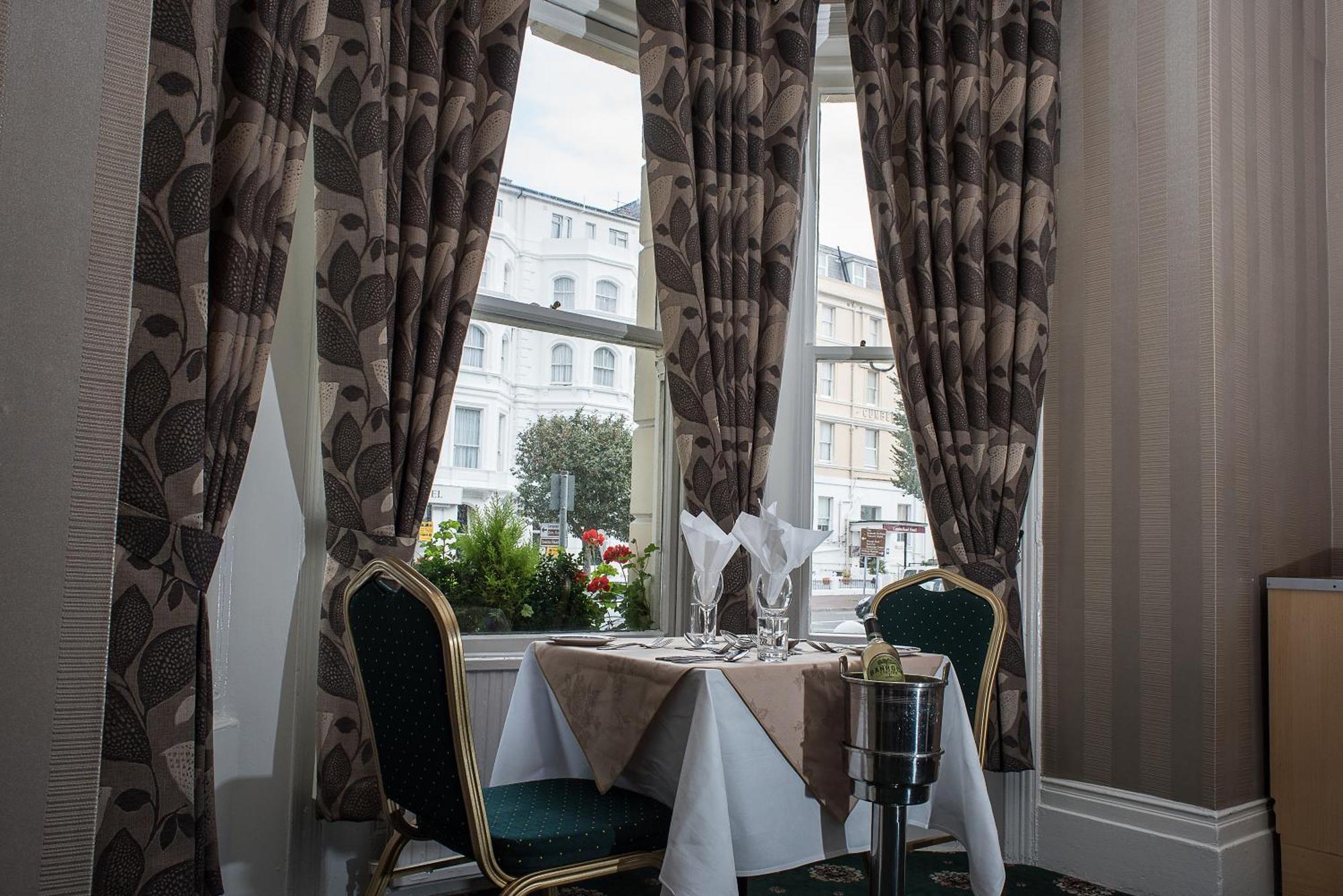 Haddon Hall Hotel WTA WTA Eastbourne Exterior foto