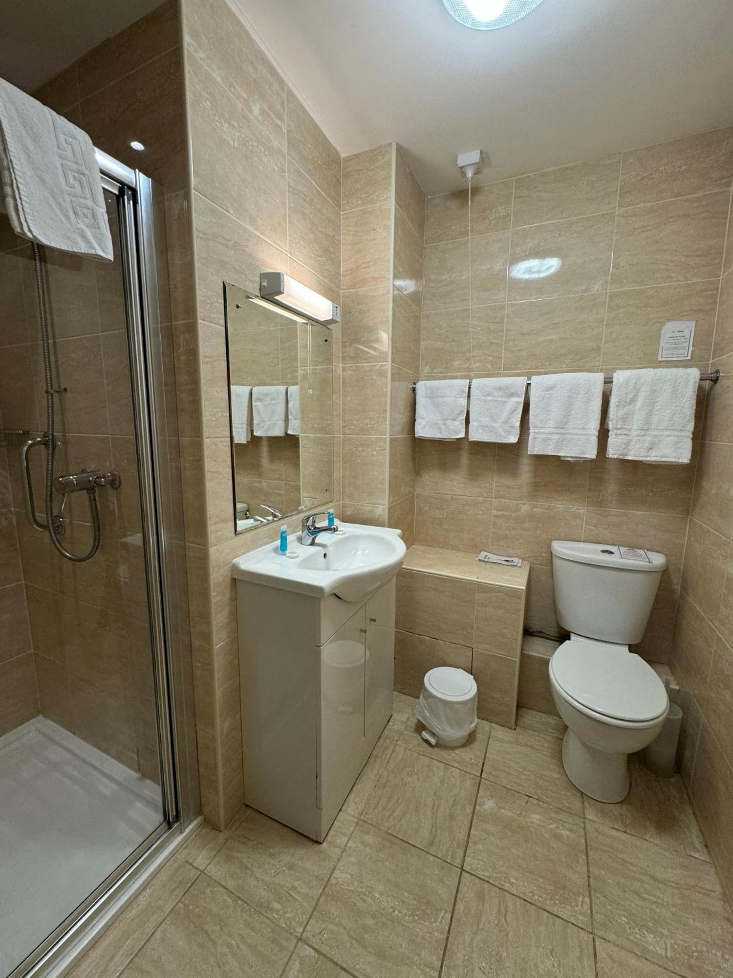 Haddon Hall Hotel WTA WTA Eastbourne Zimmer foto